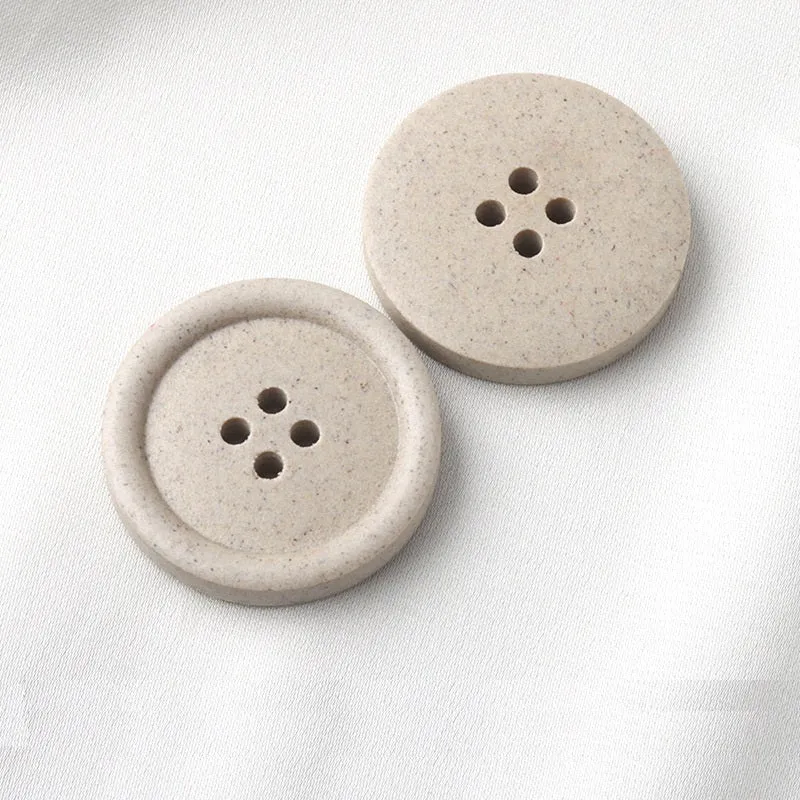 15-25mm Round Beige Blue Frosted Resin Recycled Four-Hole Buttons 30 Pack