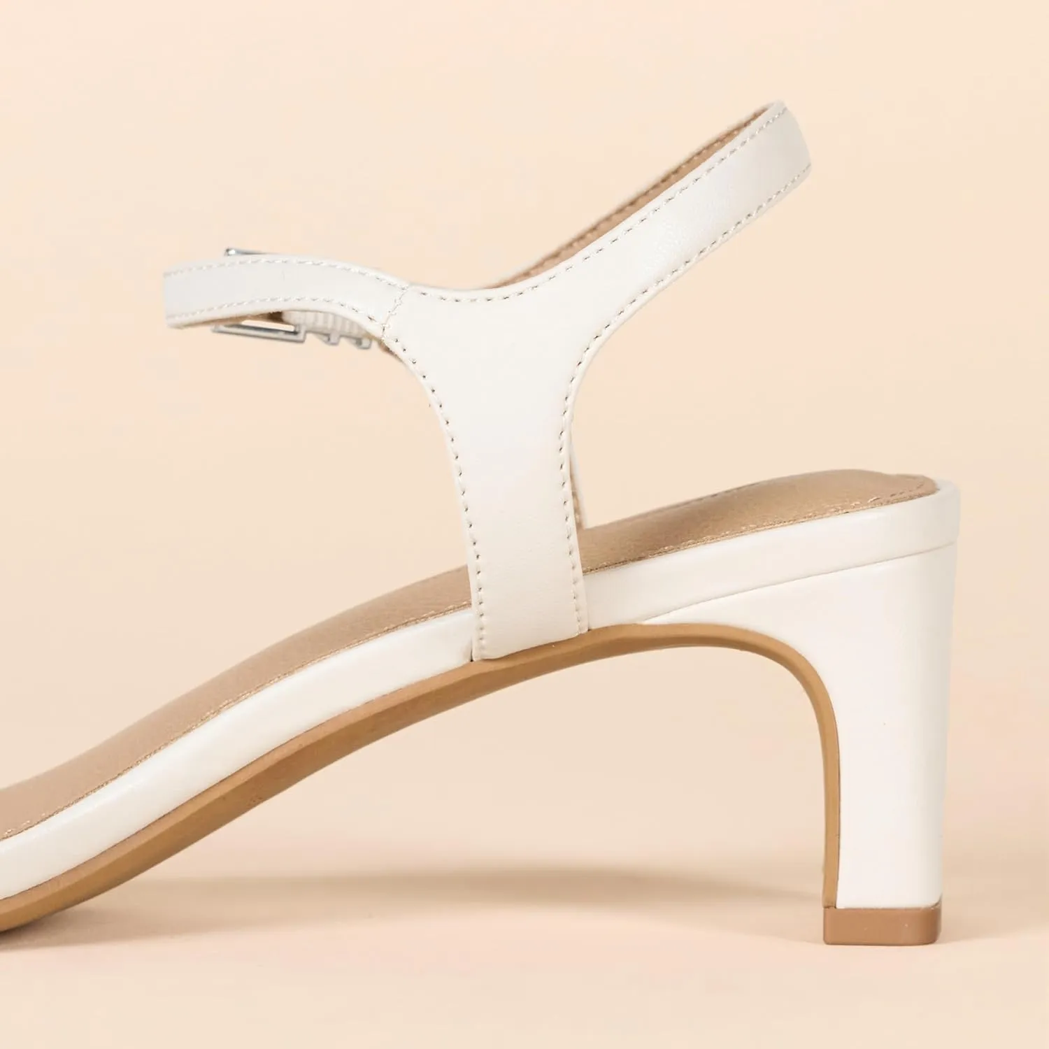 Amazon Essentials Women's Ankle Strap Low Heel