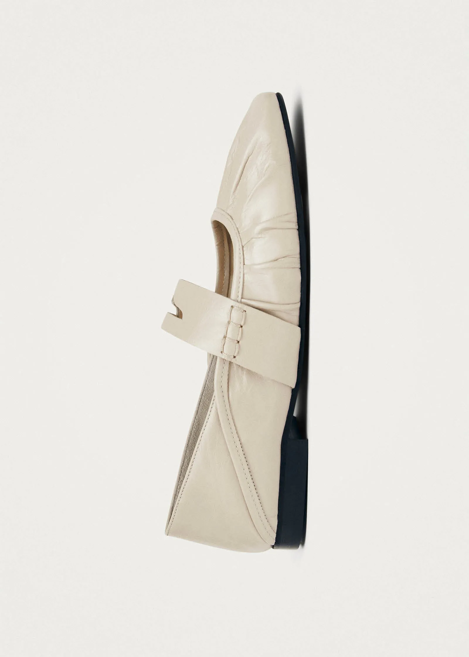 Bargo Cream Leather Ballet Flats