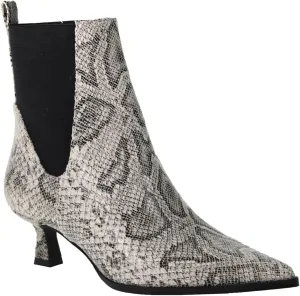 Chinese Laundry Women's Novva Fashion Boot