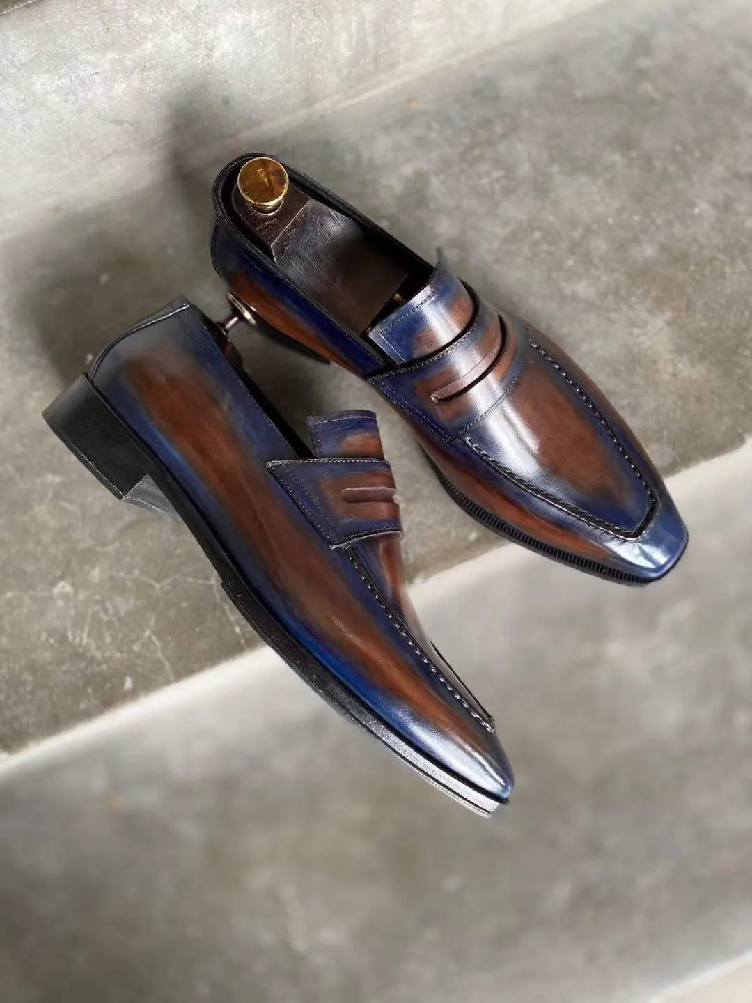 Classic ALEX Loafer