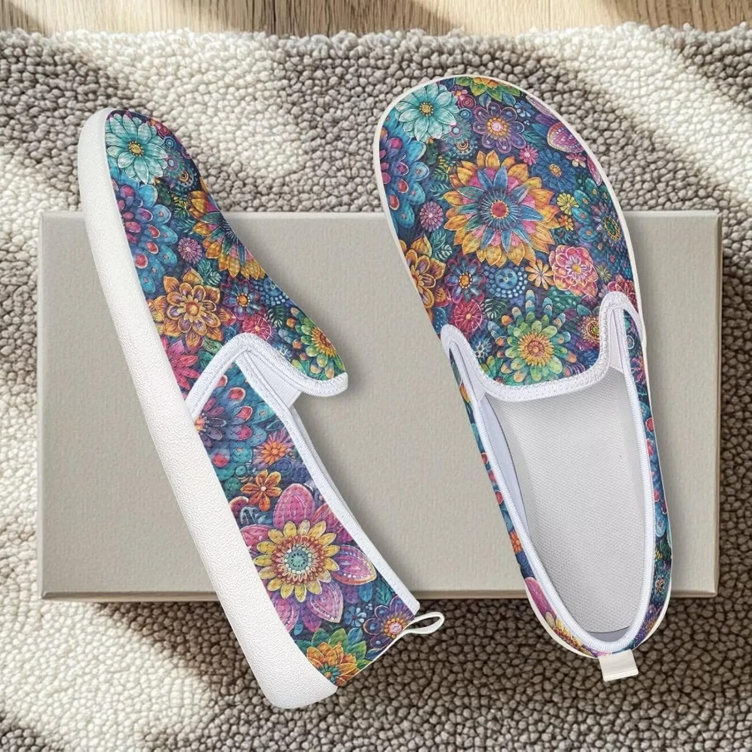Comfortable Womens Slip On Casual Shoes Trendy Flat Shoes for Women