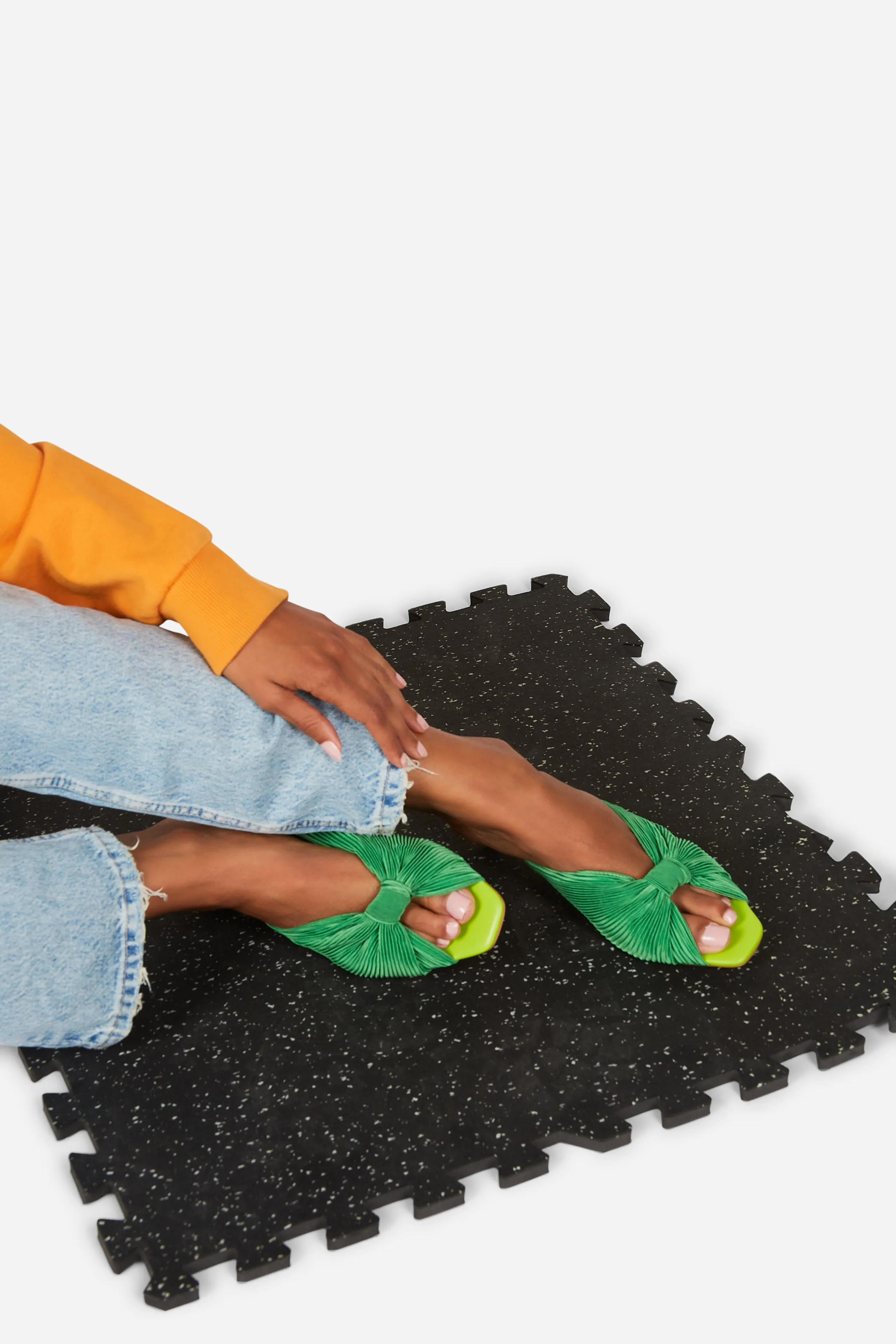CURFEW KITTEN HEEL