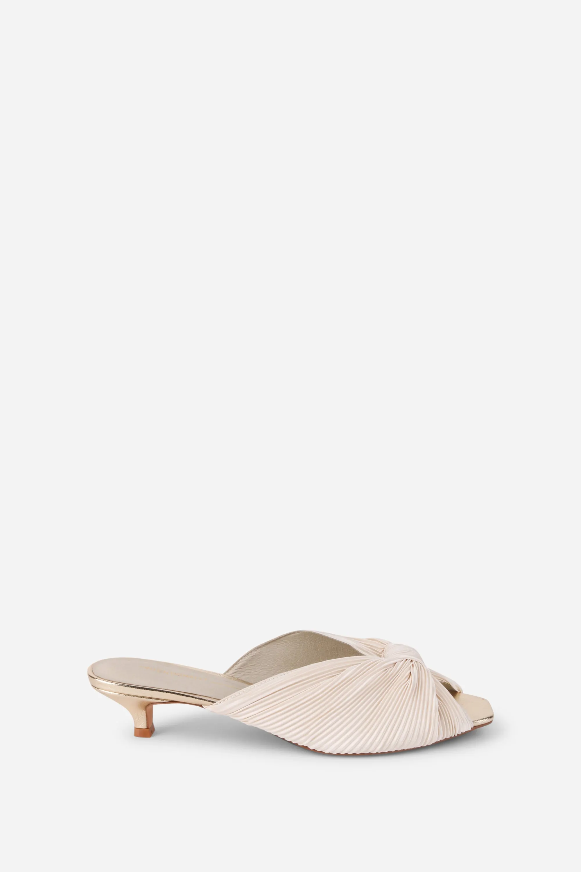 CURFEW KITTEN HEEL