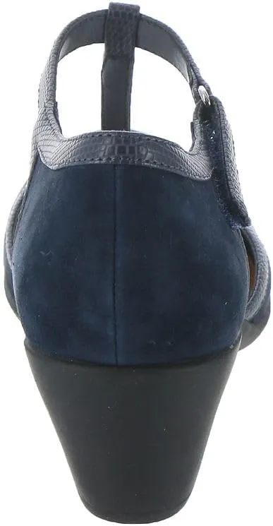 Easy Spirit Women's Cara T-Strap Pump