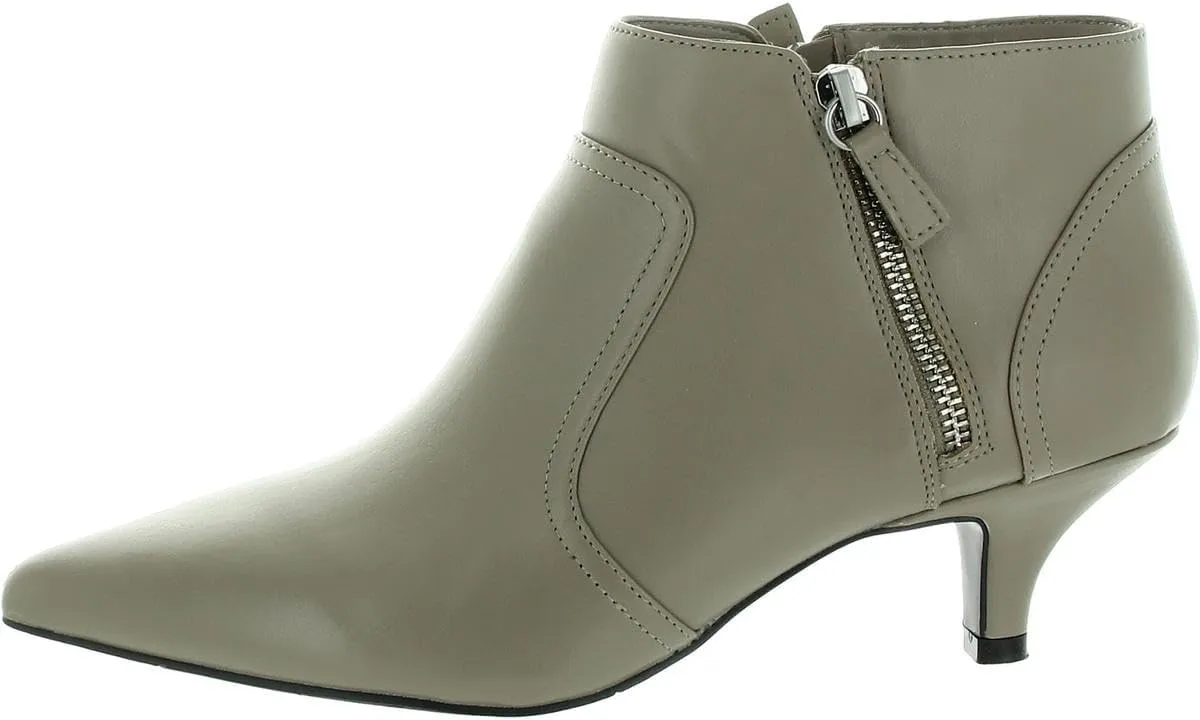 Easy Street Women's Annalee Ankle Boot