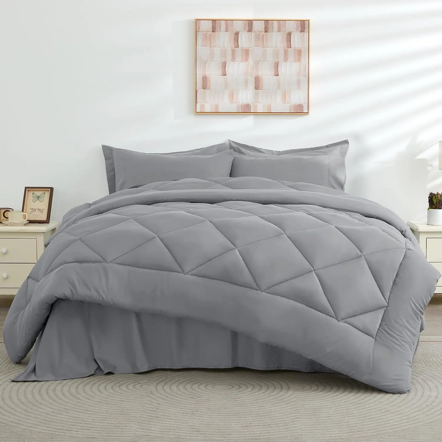 HEVUMYI Light Grey Queen Comforter Set - 7-Piece All Season Bed in a Bag Queen, Ultra Soft Bedding Set with Comforter, Flat Sheet, Fitted Sheet, Pillowcases, Pillow Shams, Light Gray