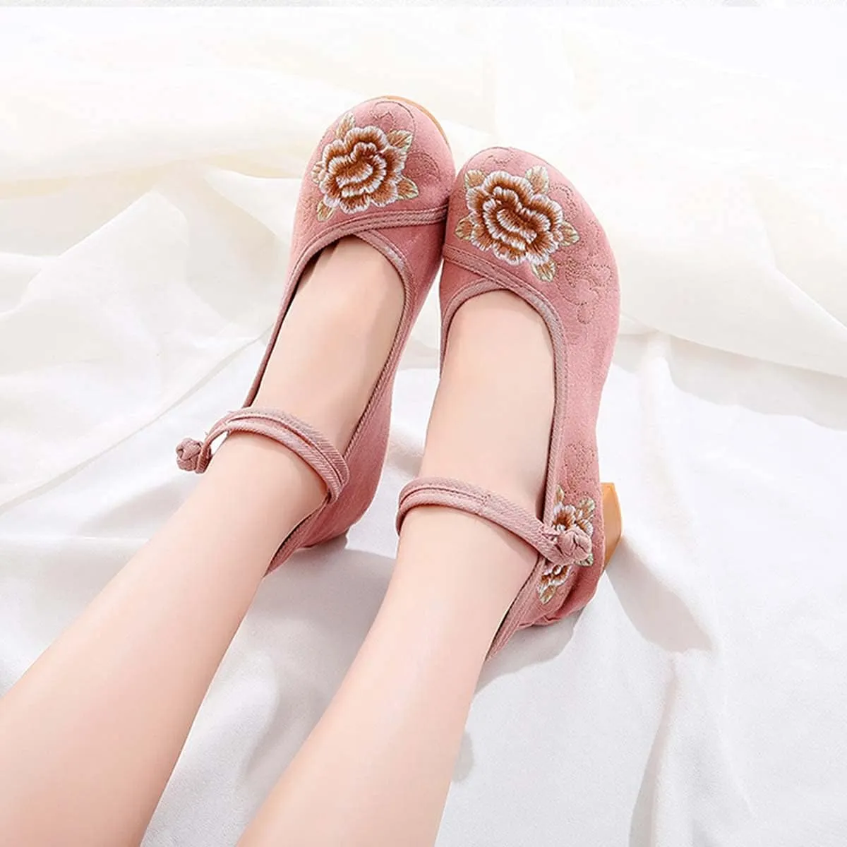 JOEupin Women Chinese Embroidered Flower Flat Bridal Mary Jane Ballet Shoes