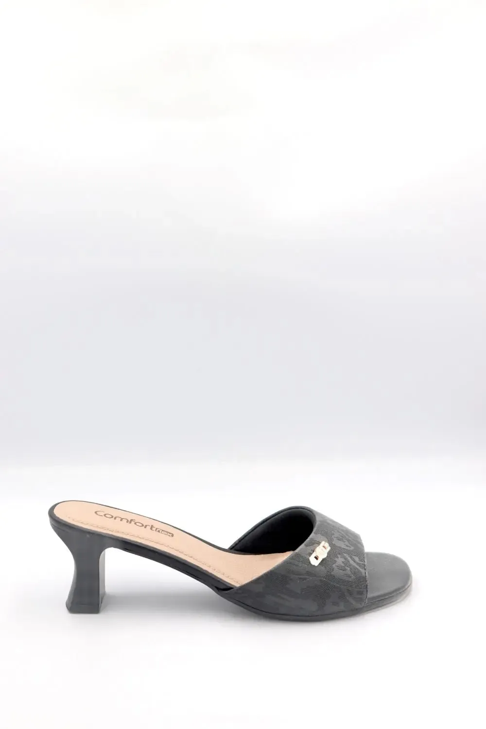 Kitten Heel