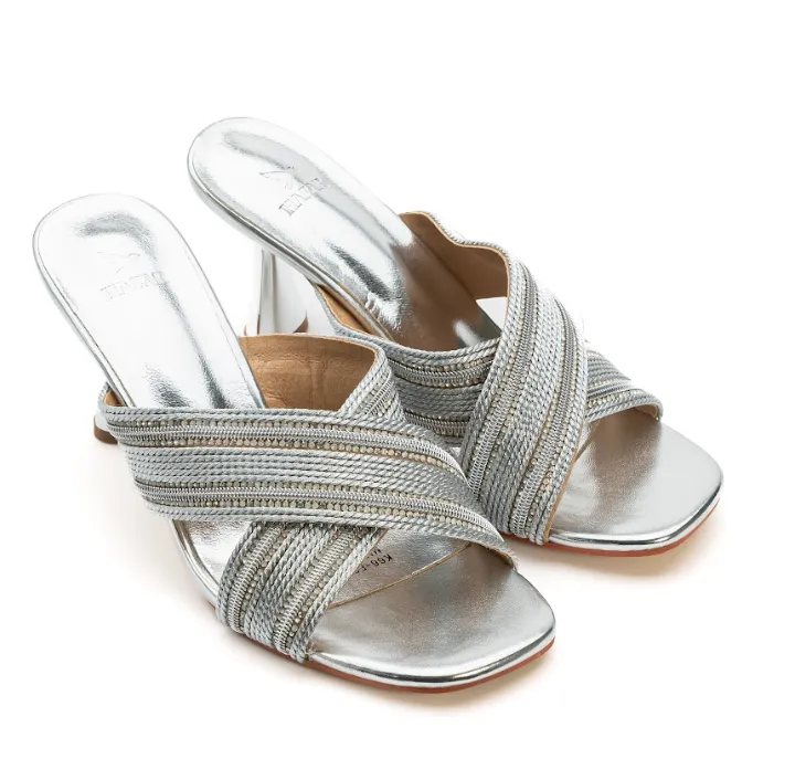 Kitten Heel
