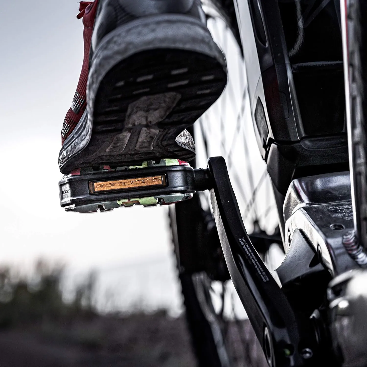 LOOK Cycle - Activ Grip Trail Pad - Compatible with Trail Grip Flat Pedals - Slip-Proof Safety - Innovative Grip Rubber - Exceptional Traction