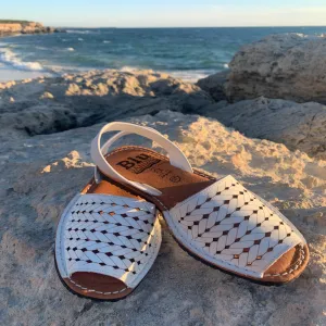 NEW WHITE Ladies Leather Sandal - TOPSELLERS!