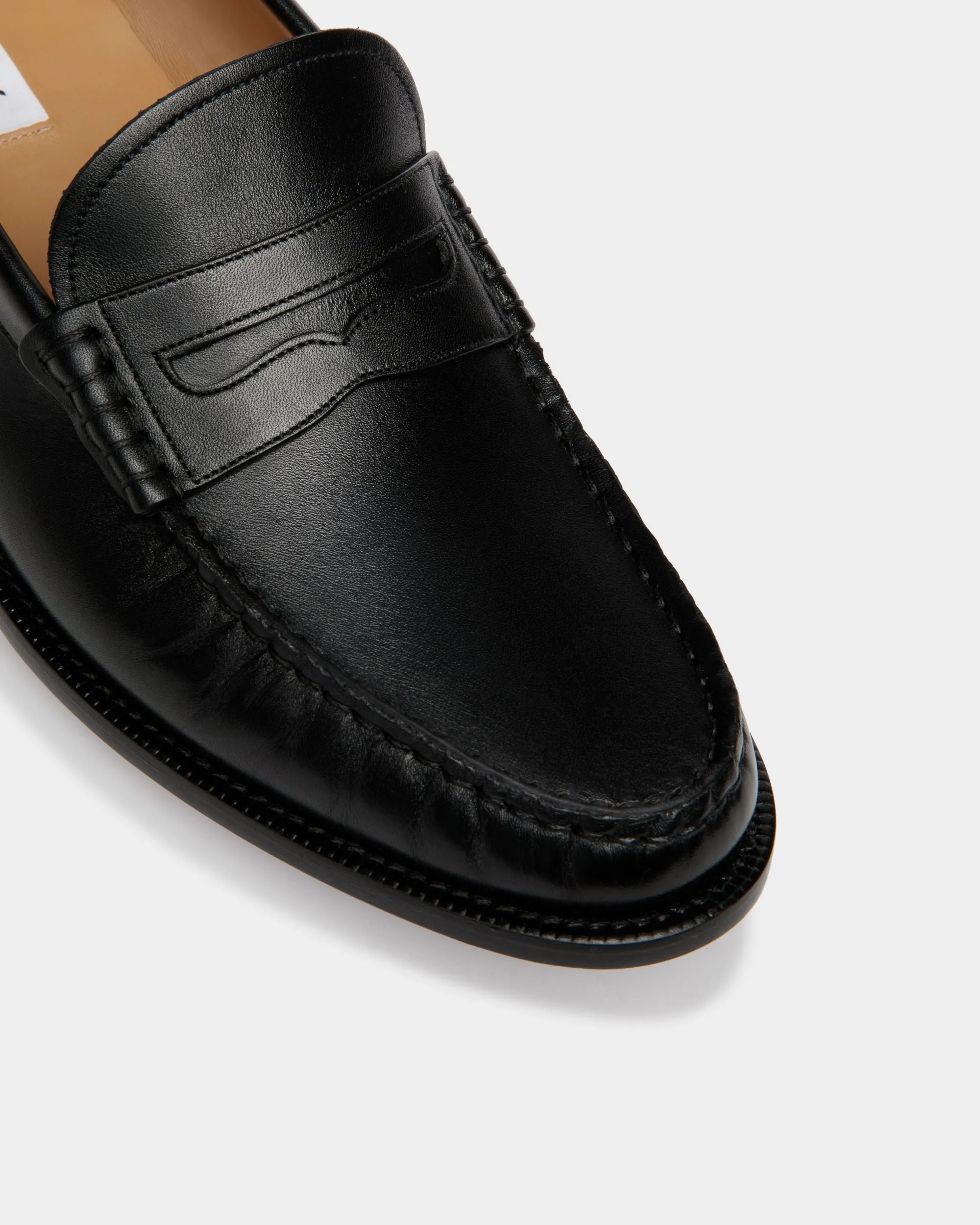 Oregon Loafer in Black Leather