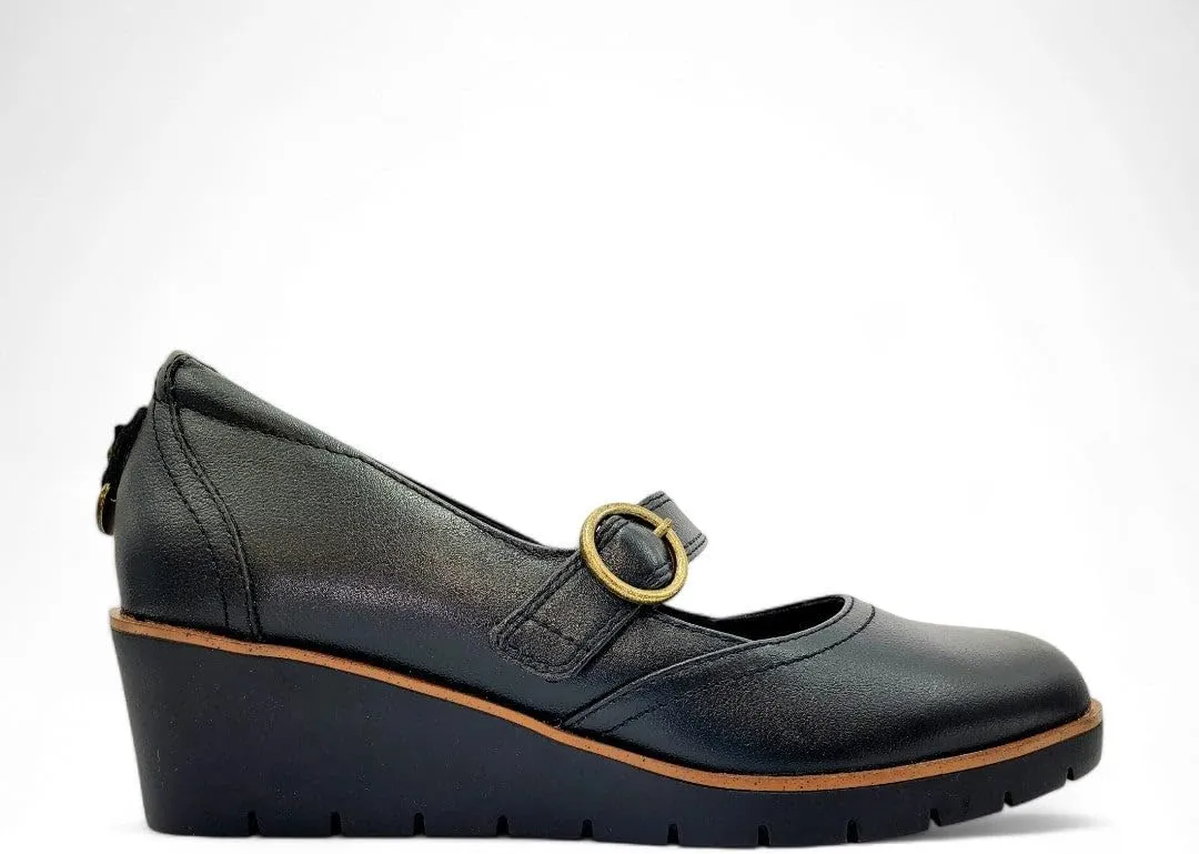 Revere Alicante Women's Leather Mary Janes - Orthotic-Friendly with Adjustable Strap and Cushioned Forefoot