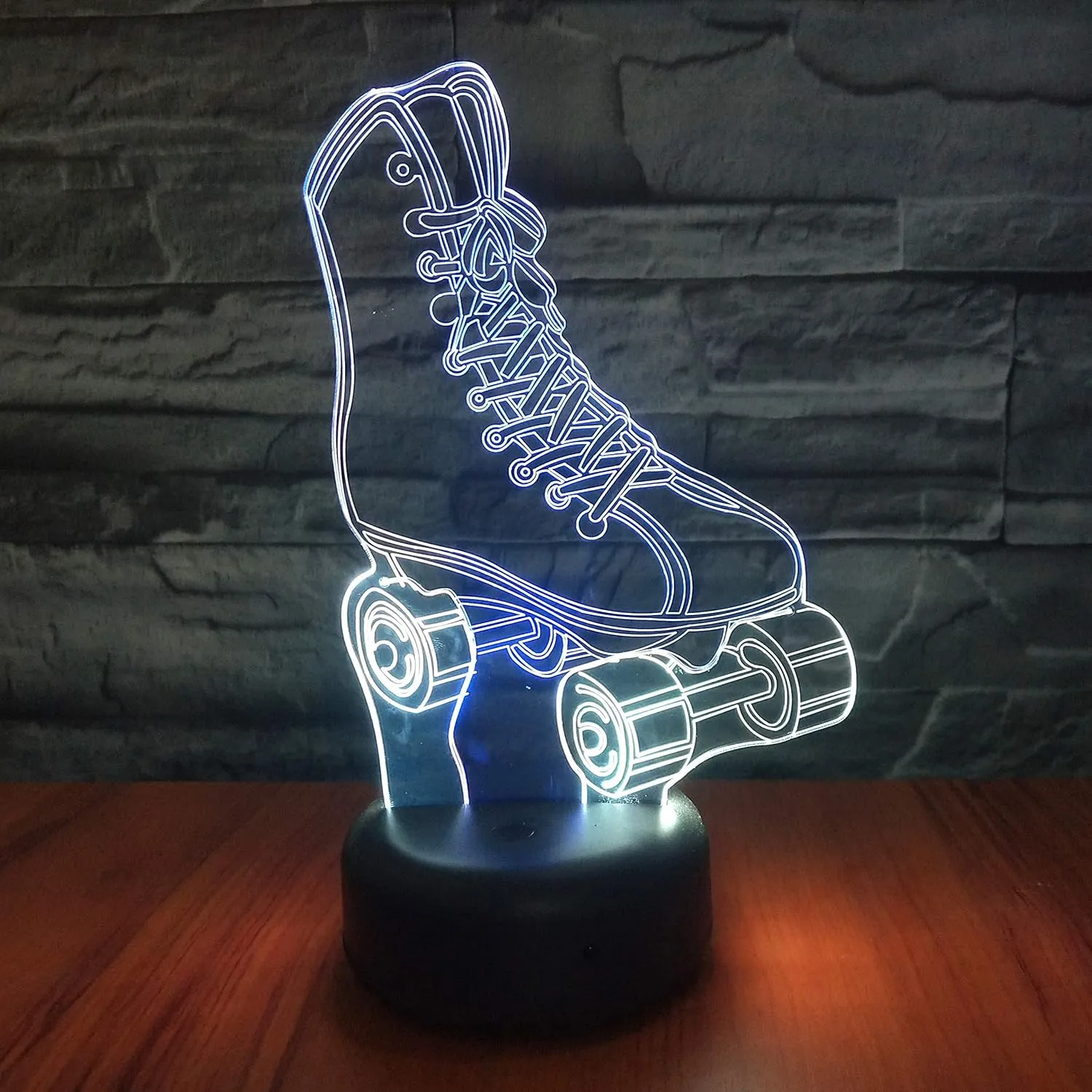 Roller Skate LED 3D Illusion Night Light USB Wheel Skating Shoes Lamp Birthday Gift for Teen Boy Girl Kid Teenager Adult Women Sports Bedroom Decoration Room Decor (Shoes)
