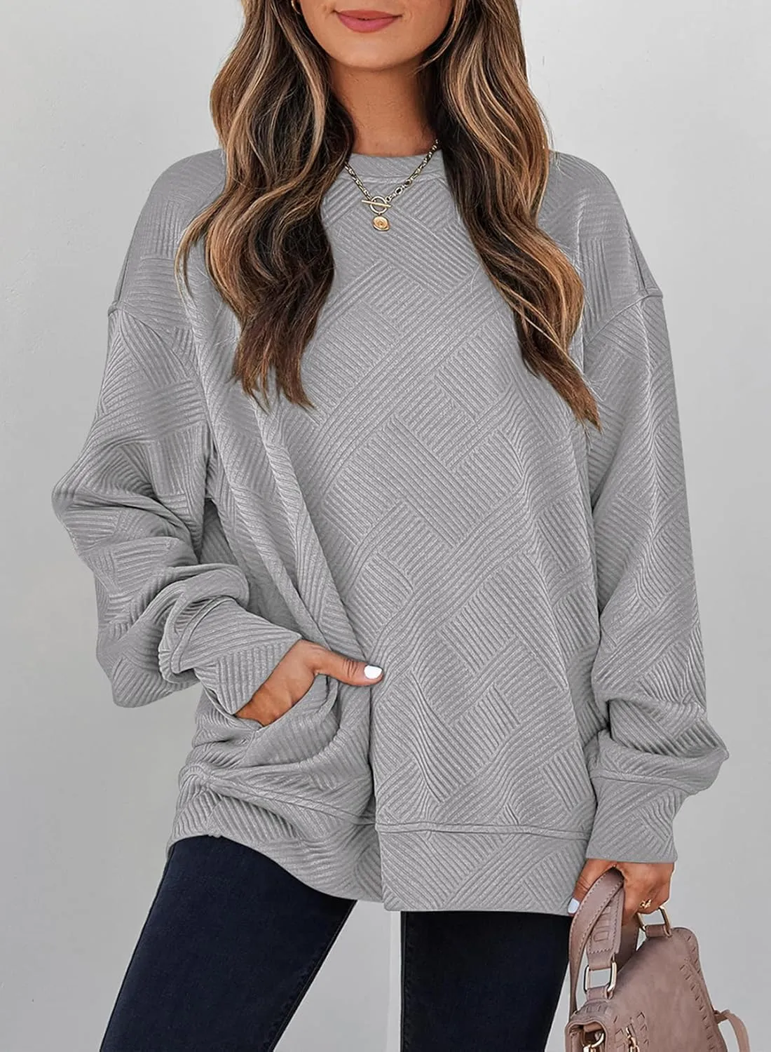 SHEWIN Womens Oversized Sweatshirt Fall Fashion 2024 Long Sleeve Tops Casual Crewneck Sweatshirts with Pockets