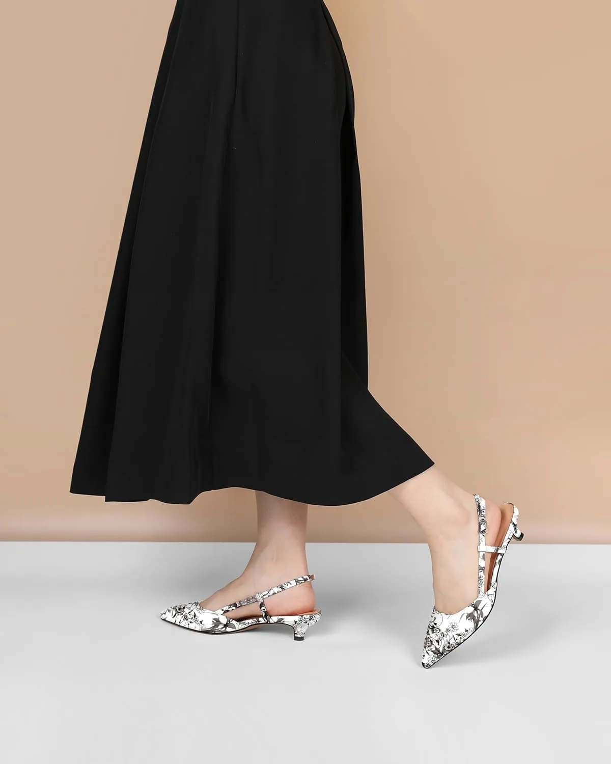 Soireelady Womens Slingback Kitten Heels Low Heel Closed Pointed Toe Pumps with Adjustiable Strap Comfort Dress Shoes 1.5 Inches
