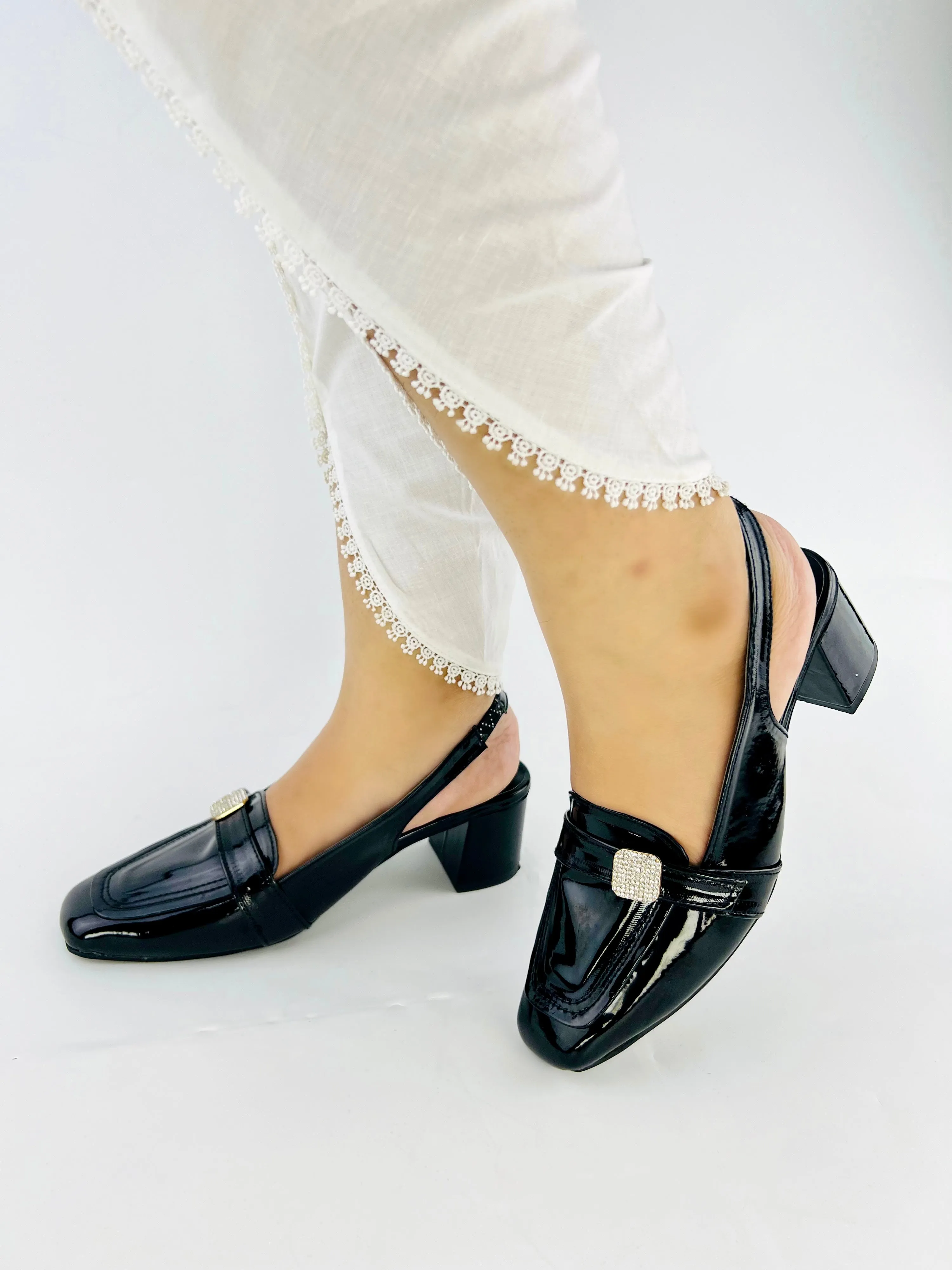 Spunkz Black Patent Leather Square Toe Block Heel Sandals 12002