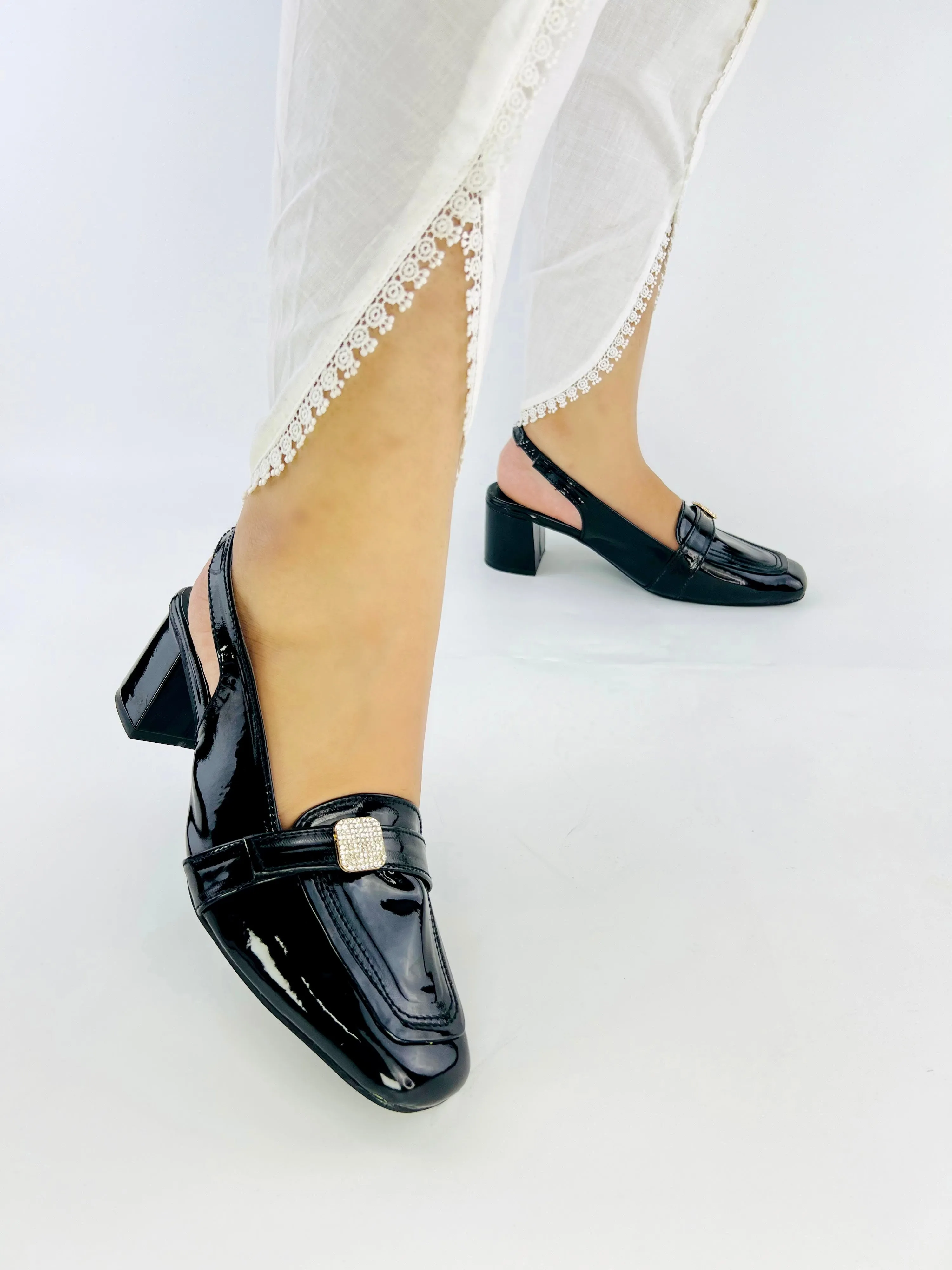 Spunkz Black Patent Leather Square Toe Block Heel Sandals 12002