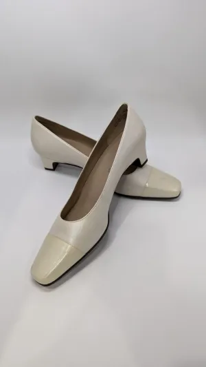 Trotters Cream "Spruce" Leather Kitten Heels