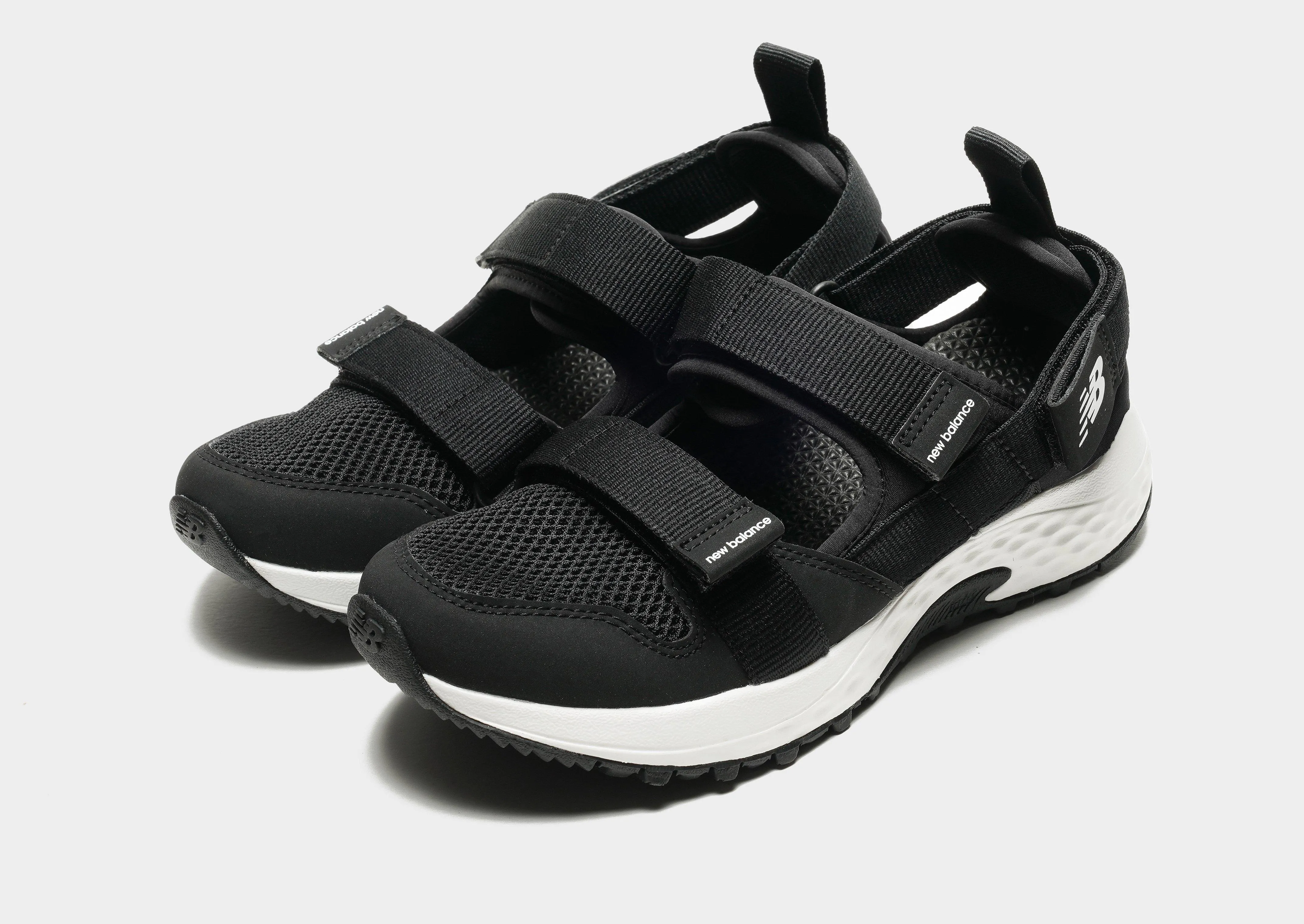 UA710 Women's