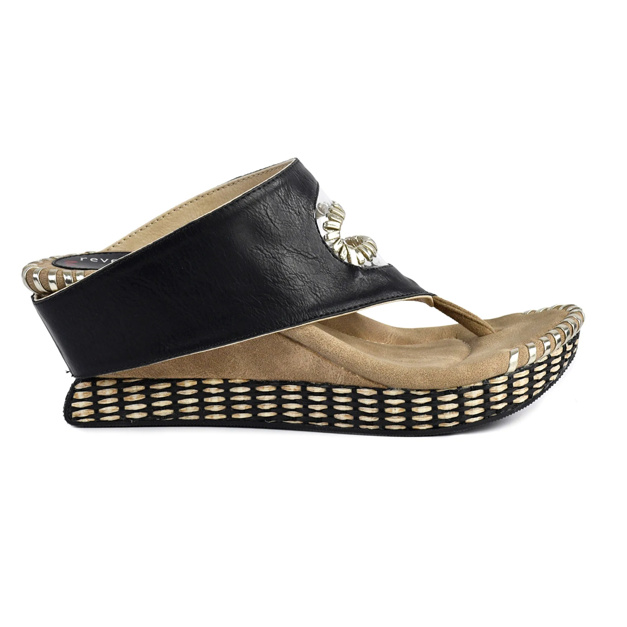 Valencia 1 - Cream flips to Black