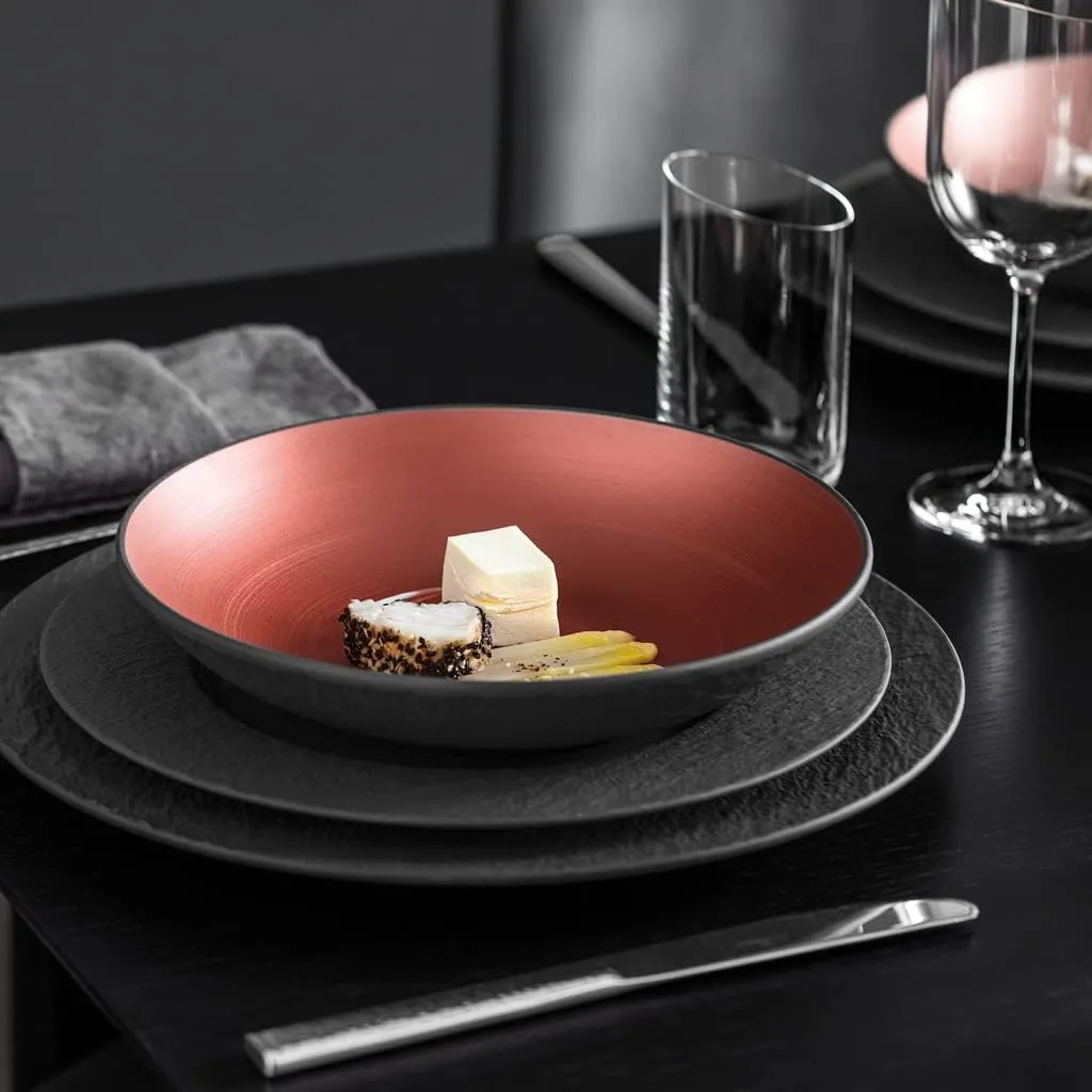 Villeroy & Boch Manufacture Rock Glow Flat Bowl, Premium Porcelain in a Refreshing Combination of Copper and Black, Made in Germany, Dishwasher Safe, 9.25 in