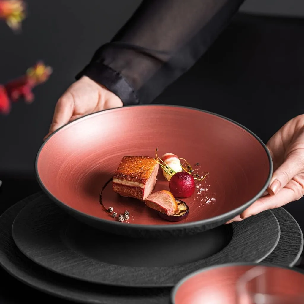 Villeroy & Boch Manufacture Rock Glow Flat Bowl, Premium Porcelain in a Refreshing Combination of Copper and Black, Made in Germany, Dishwasher Safe, 9.25 in