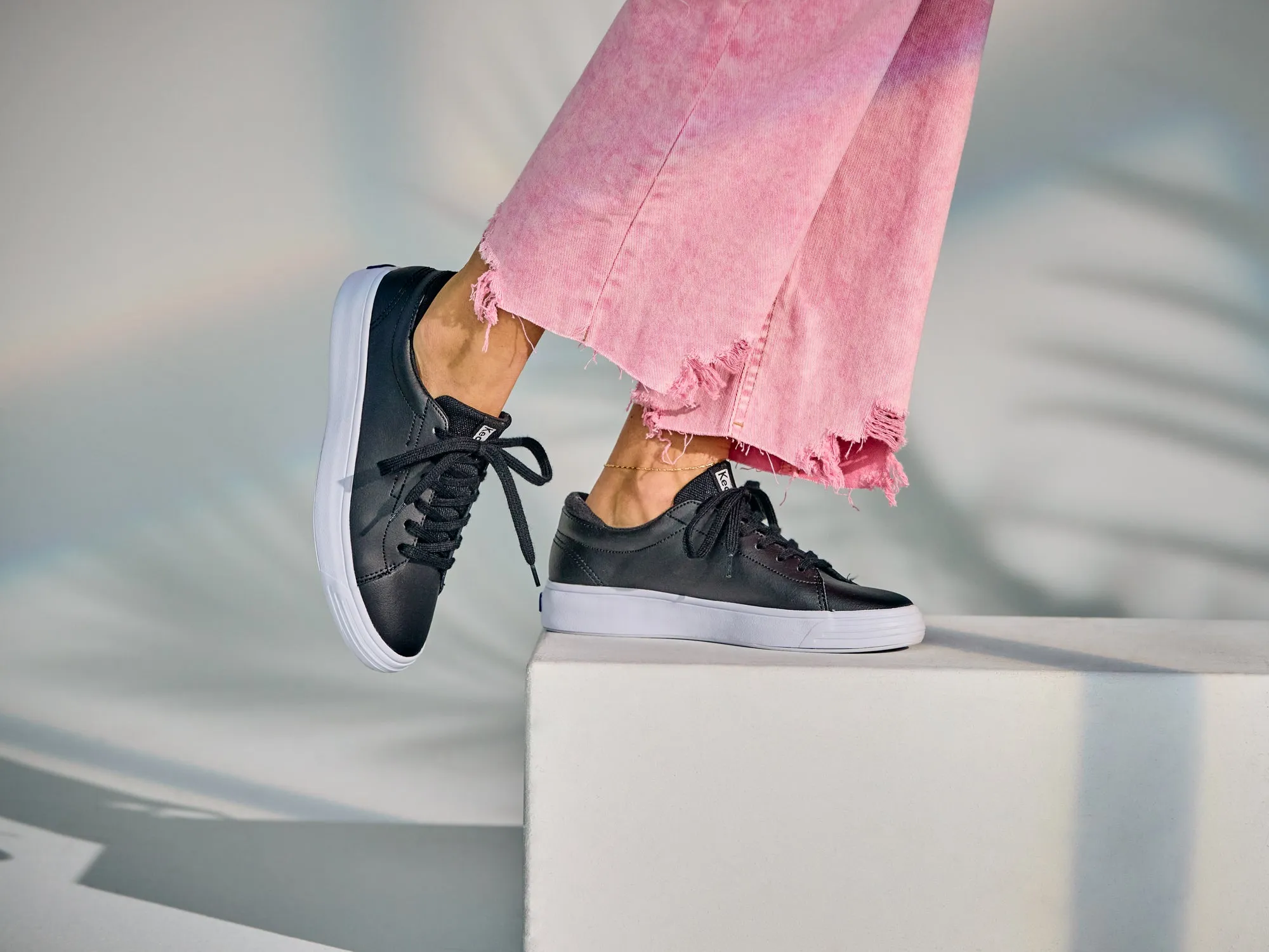 Women's Alley Leather Black