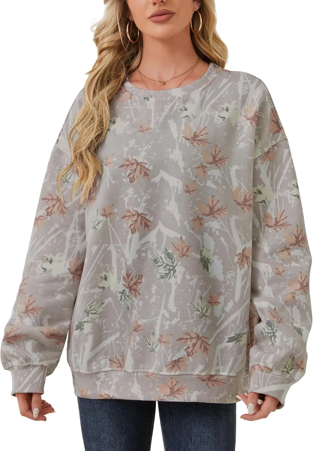 Womens Camo Sweatshirt Maple Leaf Print Oversized Camo Crewneck Sweatshirt Fleece Pullover Hoodies Long Sleeve