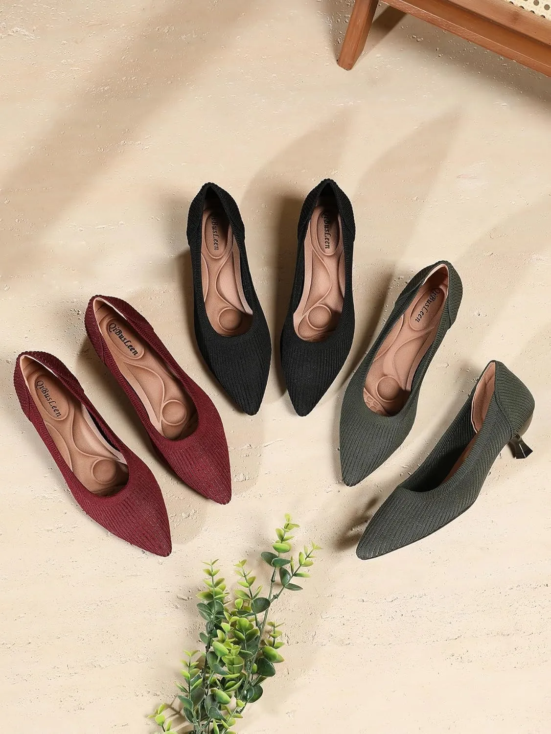 Women's Closed Toe Low Kitten Pumps Comfortable Pointed Toe Work Office Heels Shoes for Women Casual Slip On Knitted Kitten Heels Daily Dress Shoes