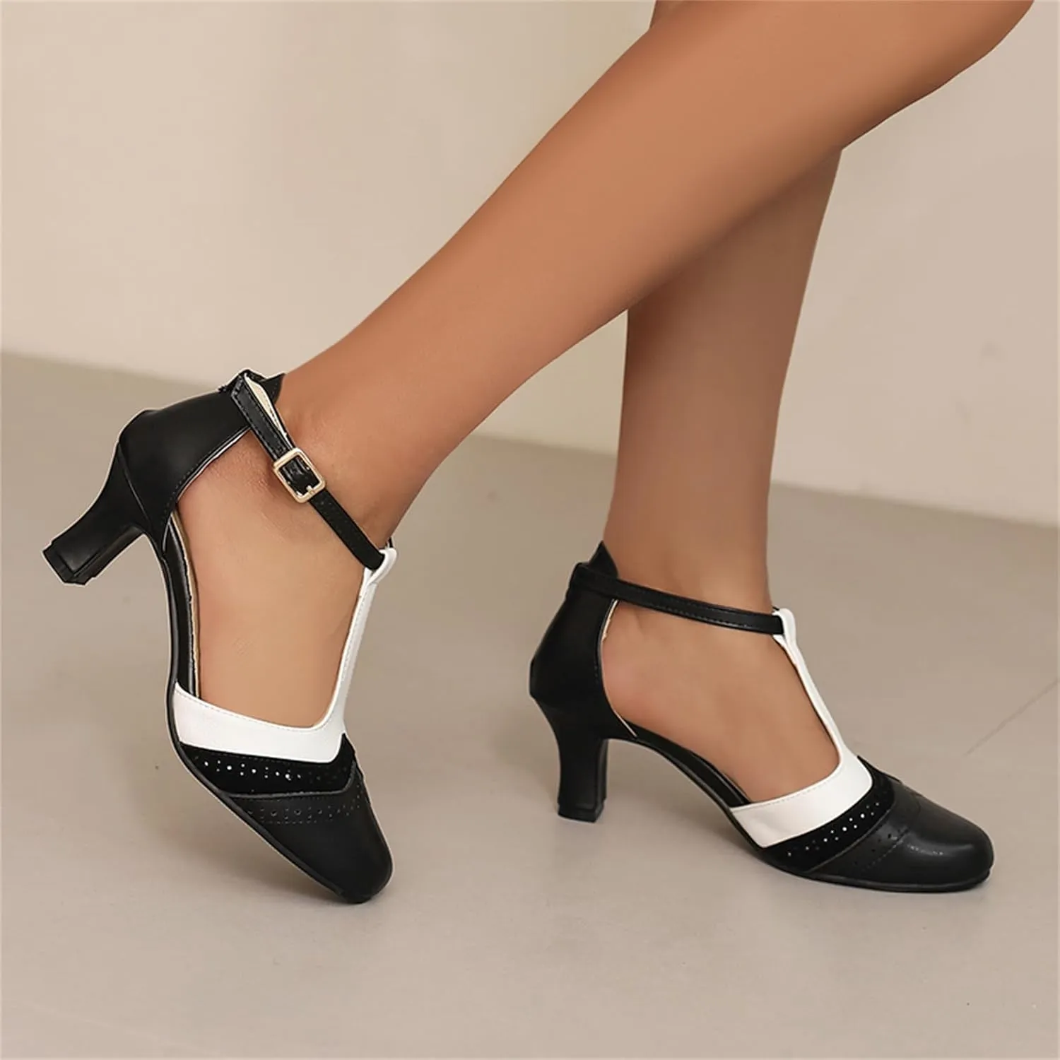 Womens T-Strap Two-Tone Round Toe Cute Kitten Heel Retro Ankle Strap Mary Jane Pumps D'Orsay Pumps