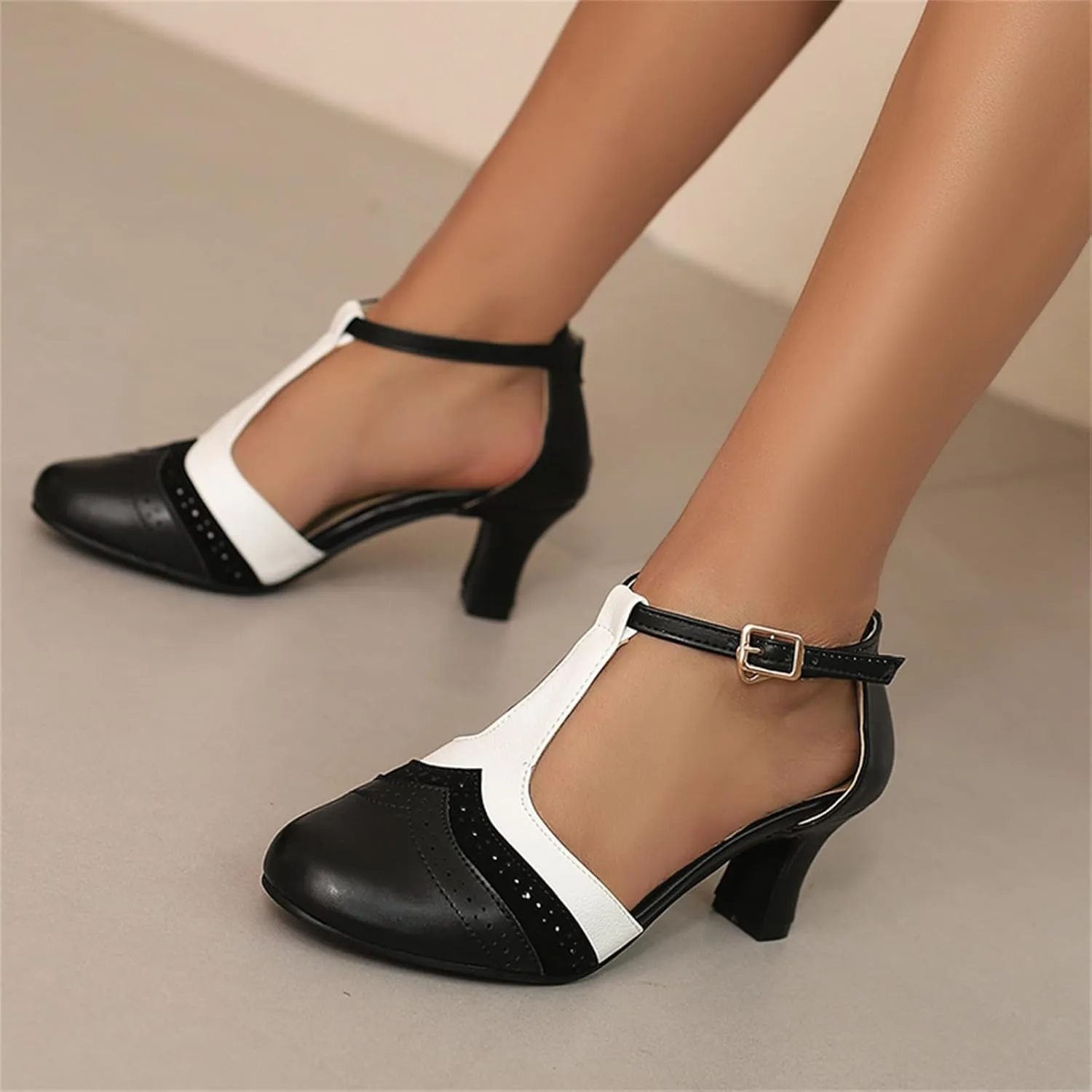 Womens T-Strap Two-Tone Round Toe Cute Kitten Heel Retro Ankle Strap Mary Jane Pumps D'Orsay Pumps